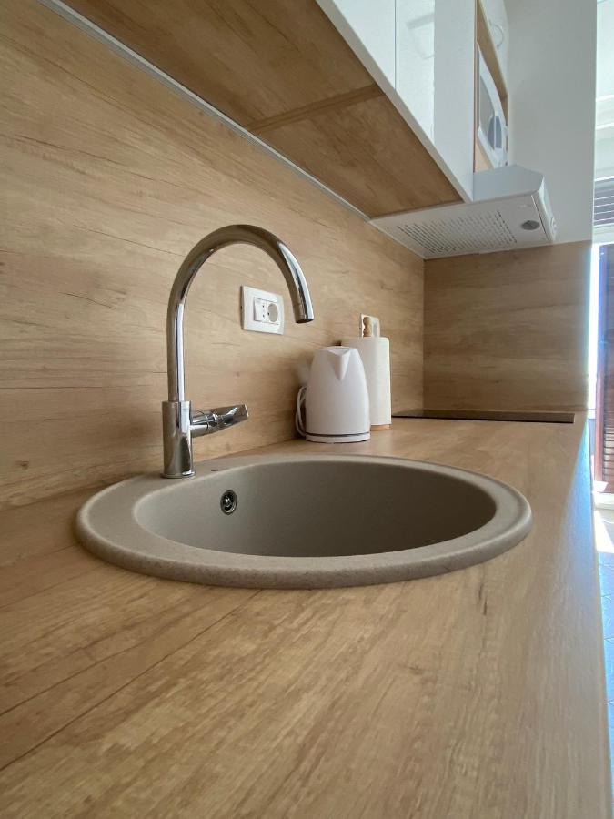Acacia Apartmani Сутоморе Экстерьер фото